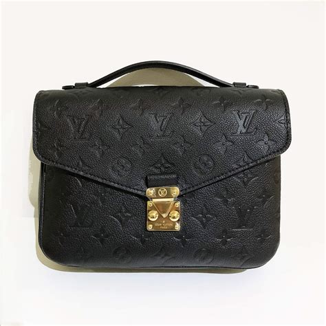 lv pochette metis france|Lv pochette metis empreinte.